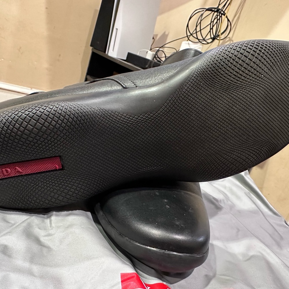 Brand new prada boots beautiful dress shoes